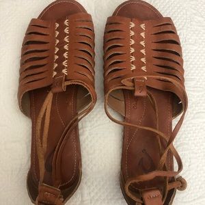 OluKai leather sandals